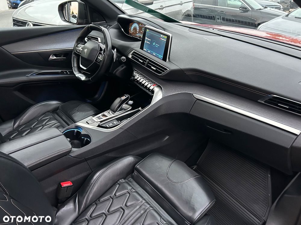 Peugeot 3008 Plug-In Hybrid 195 e-DSC7 GT - 30