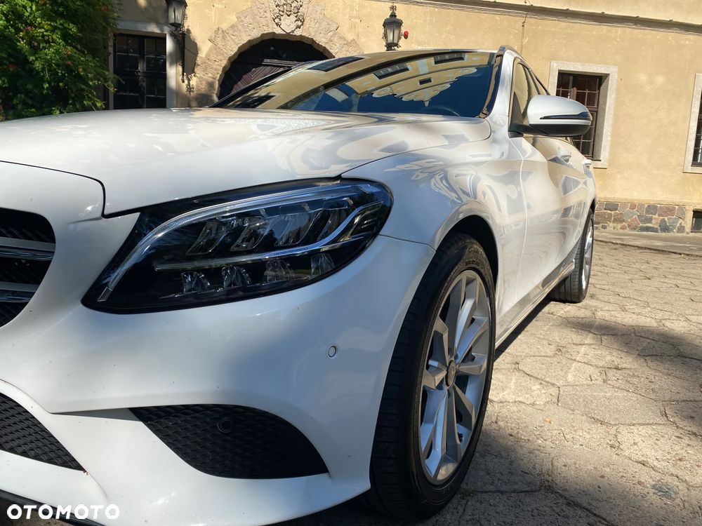 Mercedes-Benz Klasa C 220 d 9G-TRONIC Avantgarde - 16