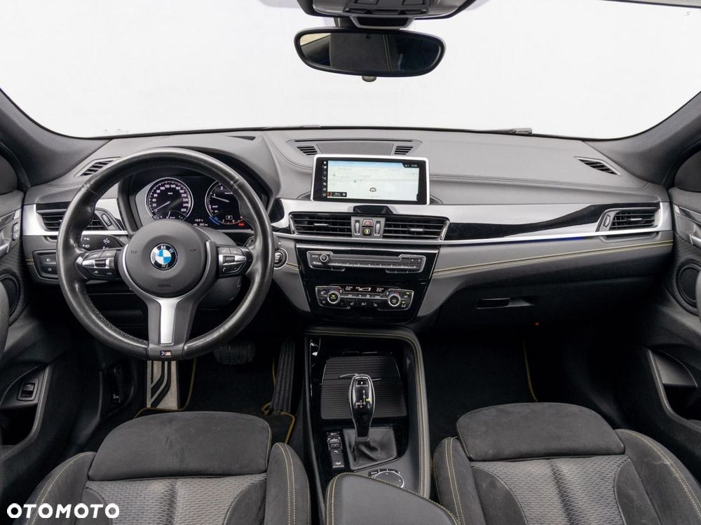 BMW X2 - 12