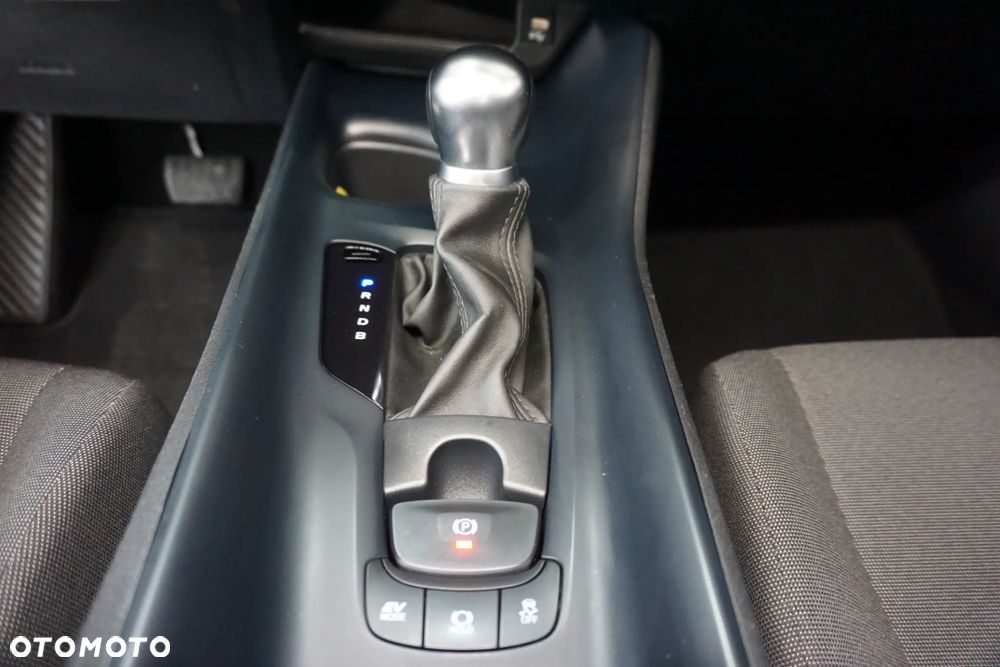 Toyota C-HR Hybrid Business-Edition - 27