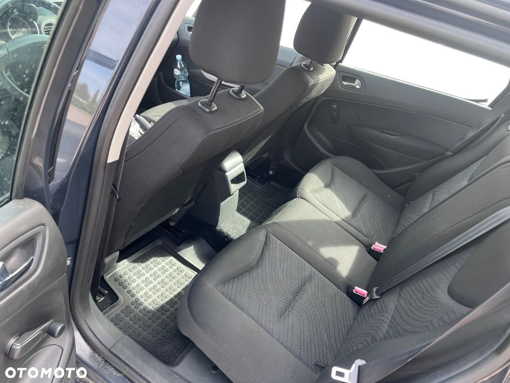 Peugeot 308 1.6 HDi Access - 12