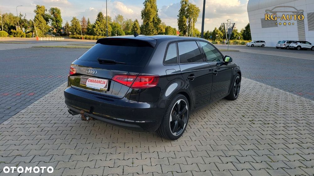 Audi A3 Sportback - 8