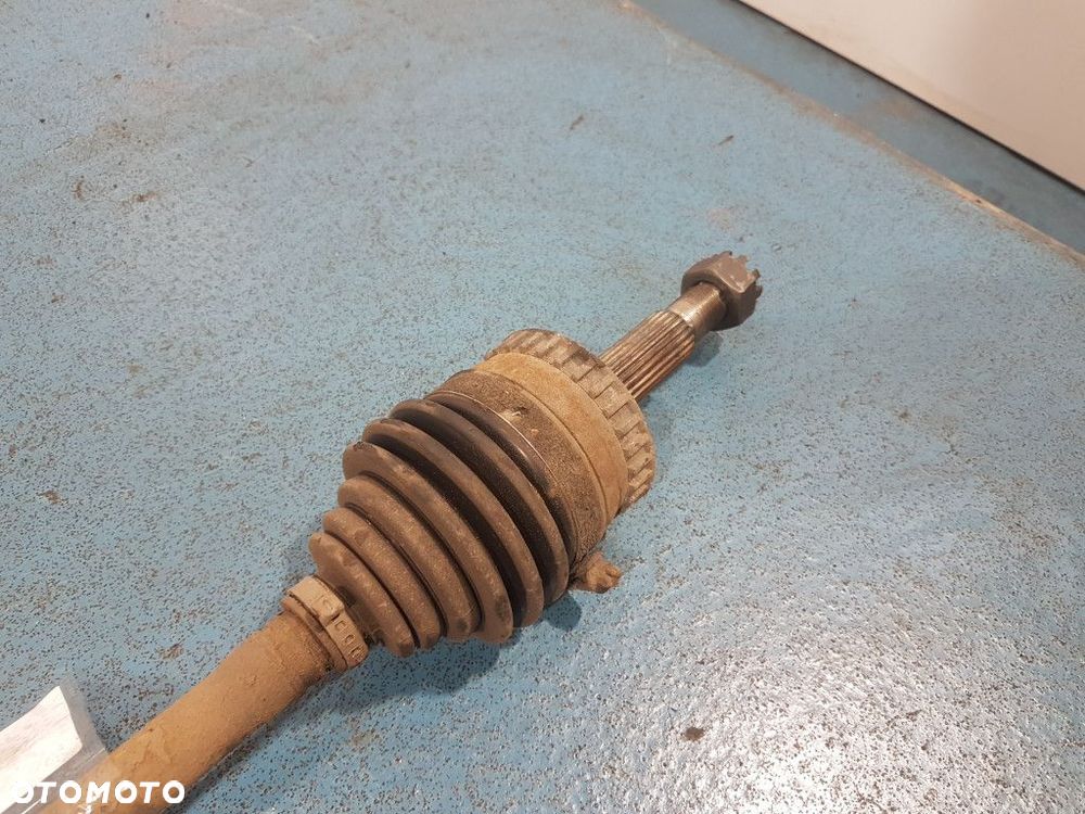 OPEL CORSA C PÓŁOŚ PRAWA PRZÓD - 4