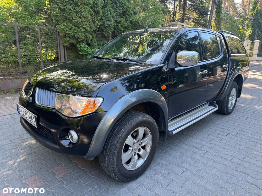 Mitsubishi L200 2.5 DID Intense + - 1