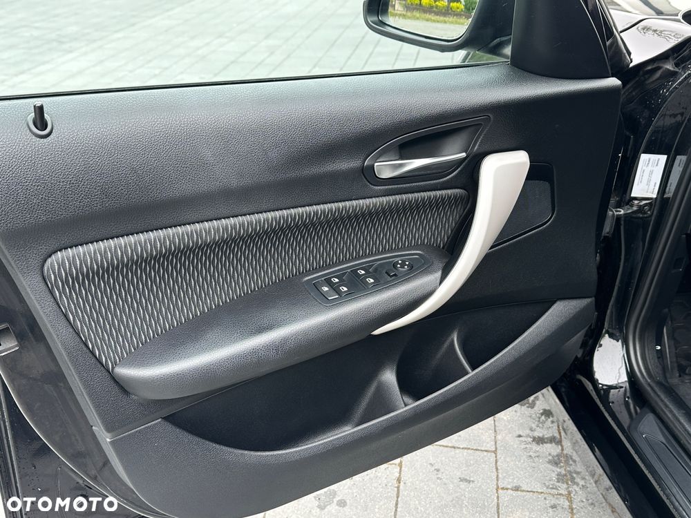 BMW Seria 1 - 13