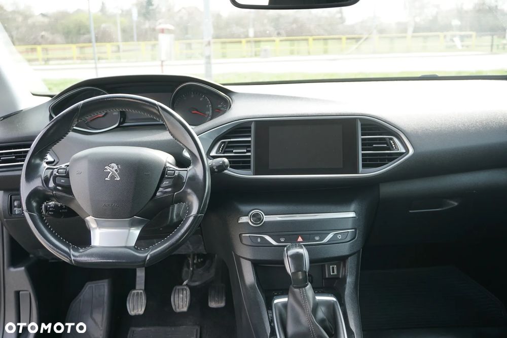 Peugeot 308 1.6 BlueHDi Active S&S - 19