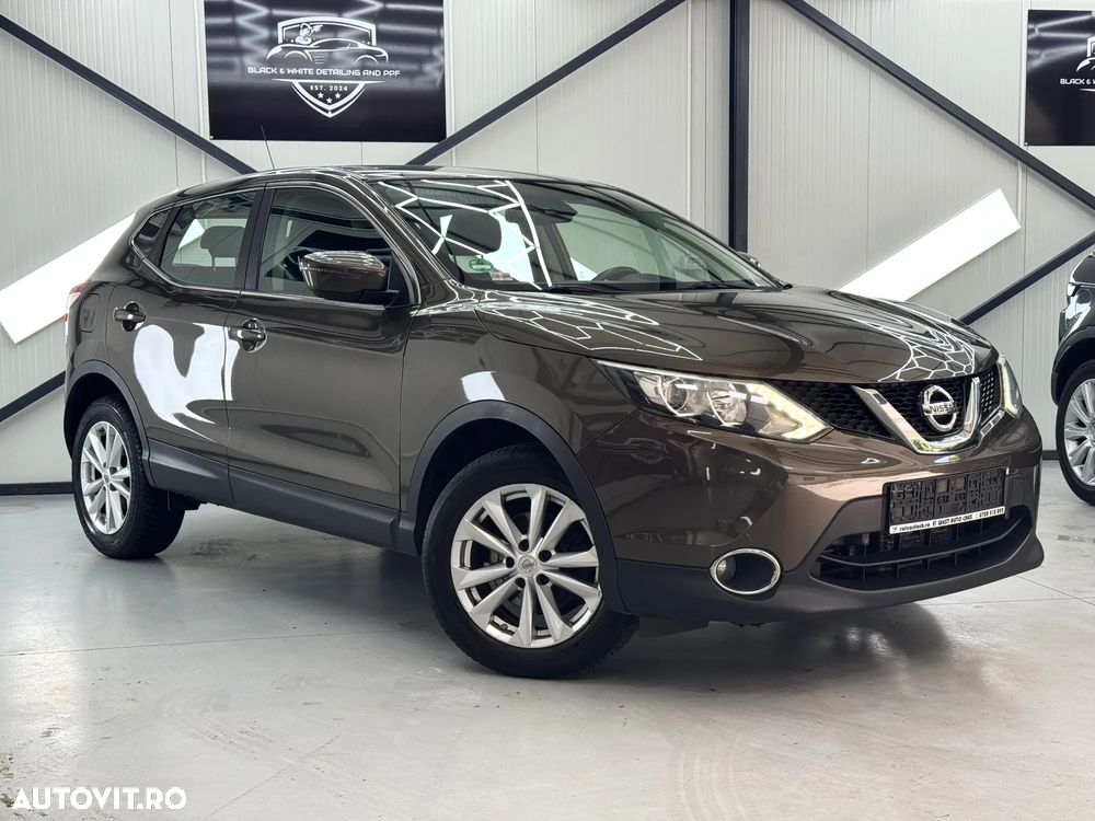 Nissan Qashqai 1.6 DCI Xtronic ACENTA - 10