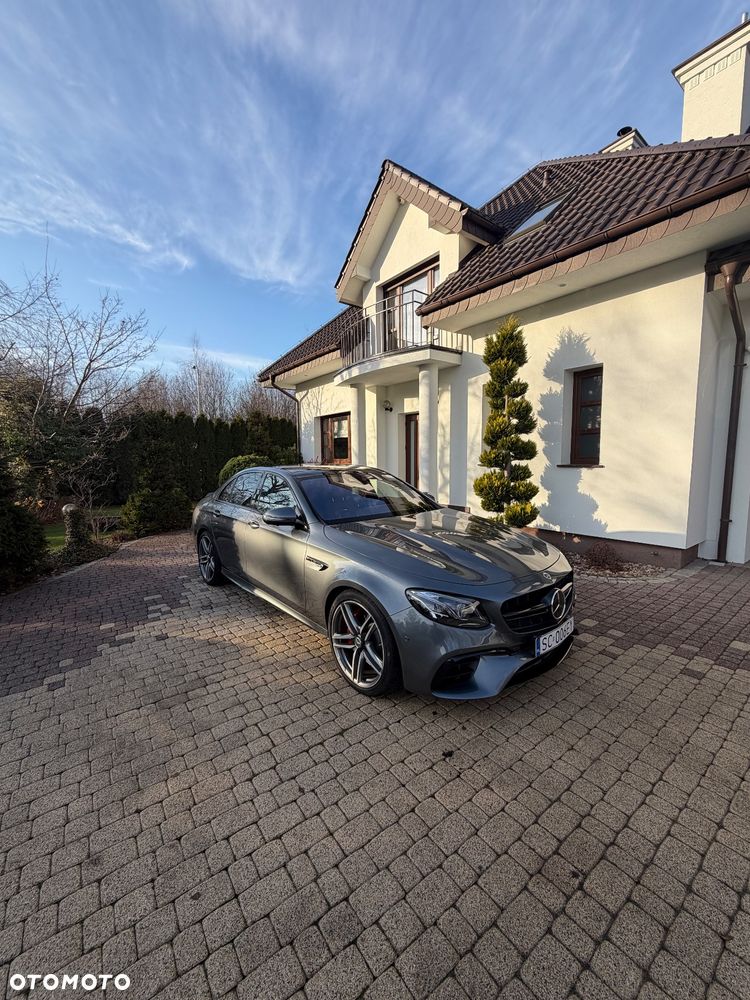 Mercedes-Benz Klasa E AMG 63 S 4-Matic+ - 18