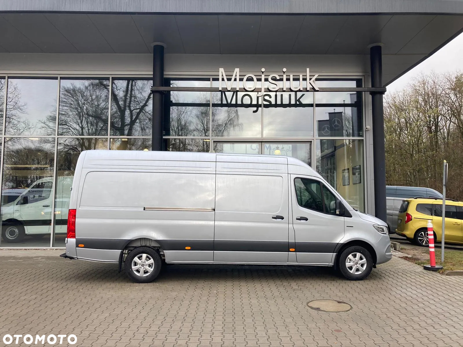 Mercedes-Benz eSprinter - 3