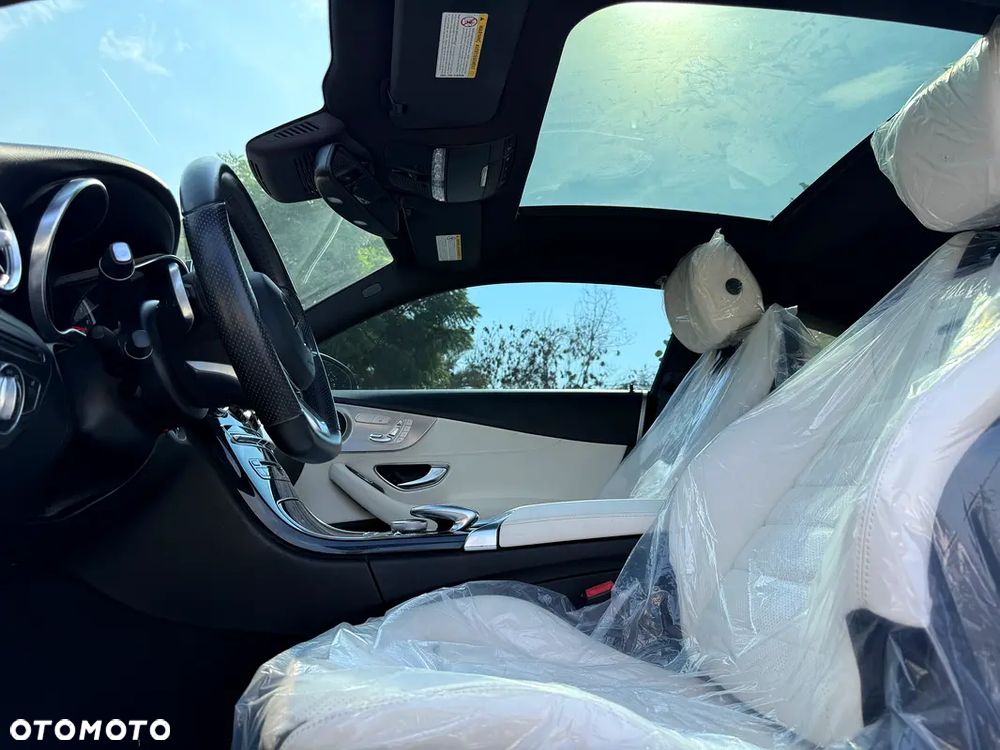 Mercedes-Benz Klasa C 300 9G-TRONIC AMG Line - 10