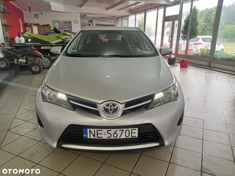 Toyota Auris 1.33 VVT-i Active - 2