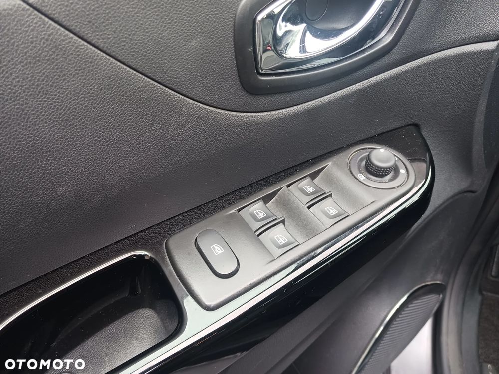 Renault Captur 1.2 Energy TCe Intens - 10