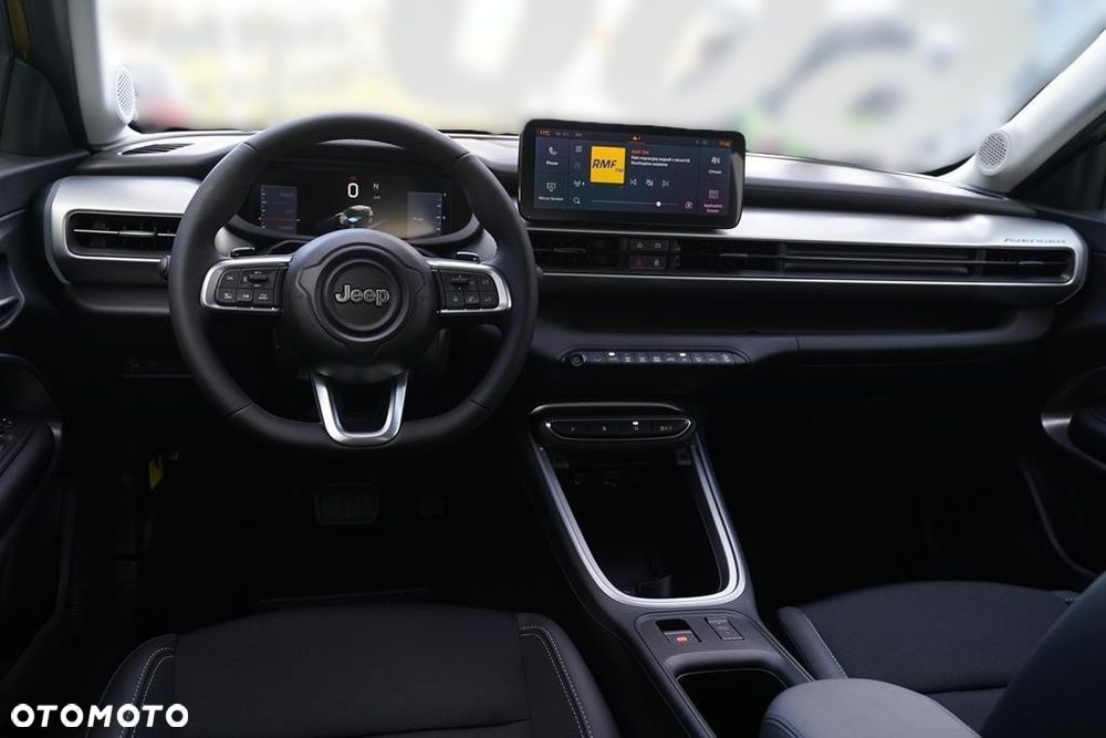 Jeep Avenger 1.2 T3 mHEV Summit FWD eDCT6 - 24