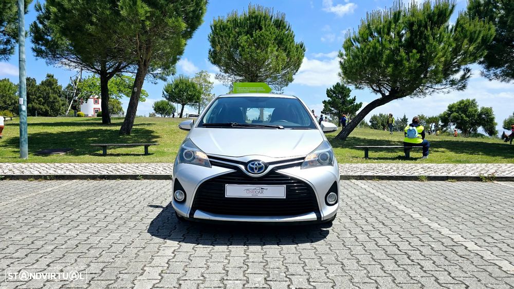 Toyota Yaris 1.5 HSD Comfort +P.Style+P.Techno - 2