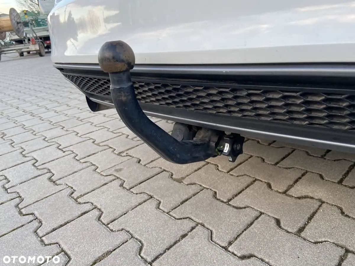 Audi A4 Avant 2.0 TDI DPF quattro S tronic S line Sportpaket - 19