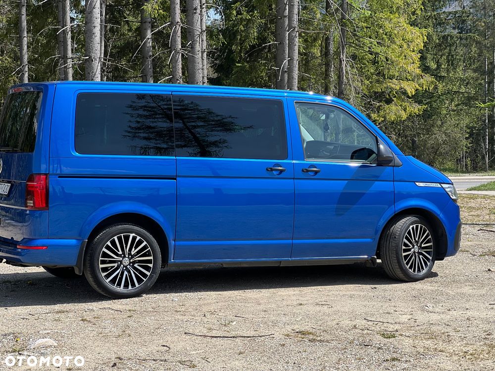 Volkswagen Multivan - 9