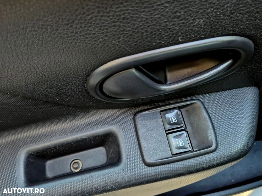 Dacia Logan 1.0 SCe SL PLUS - 21