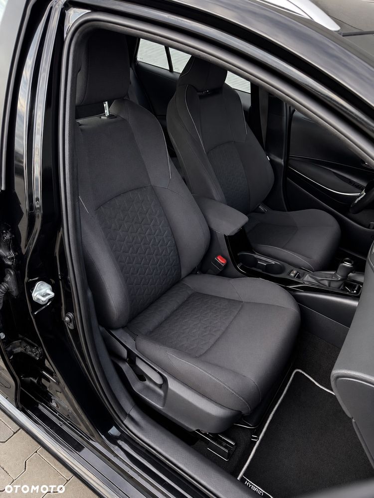 Toyota Corolla - 17