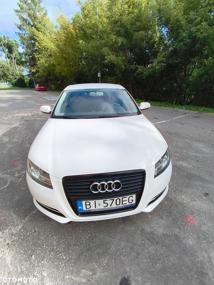 Audi A3 Sportback 1.6 Attraction - 9