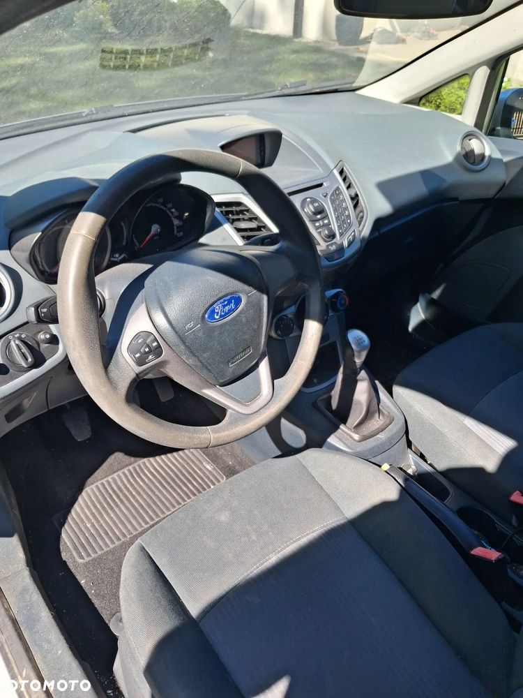 Ford Fiesta 1.25 Silver X (Trend) EU5 - 4