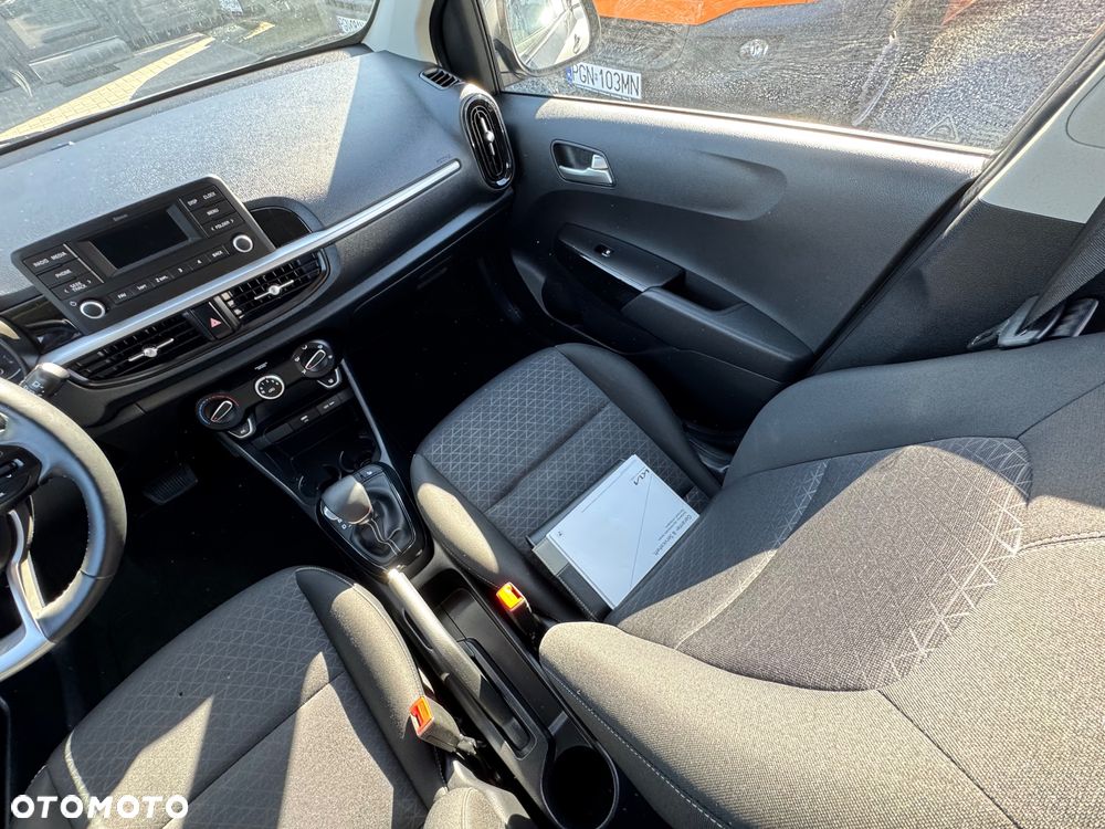 Kia Picanto - 25