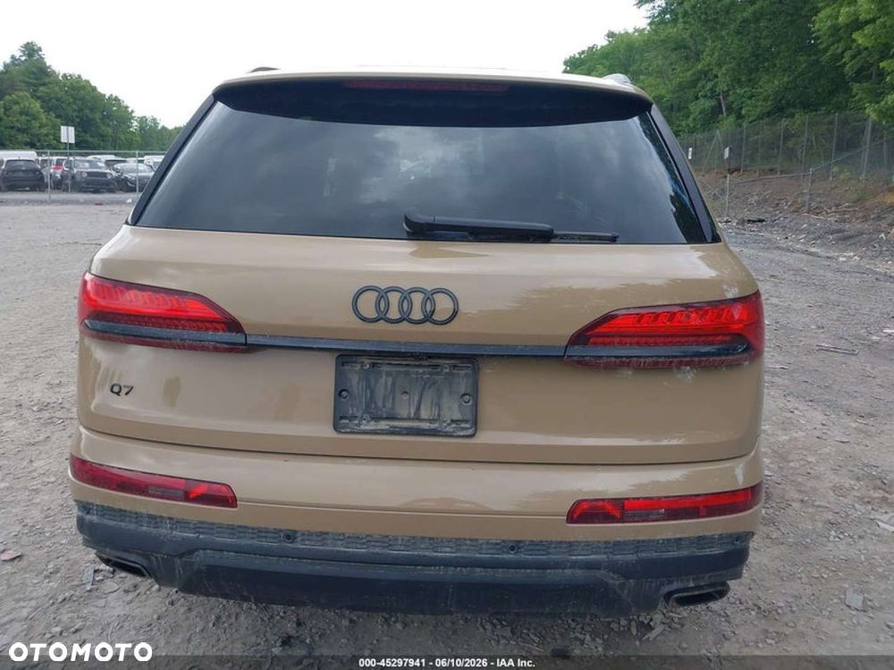 Audi Q7 - 7