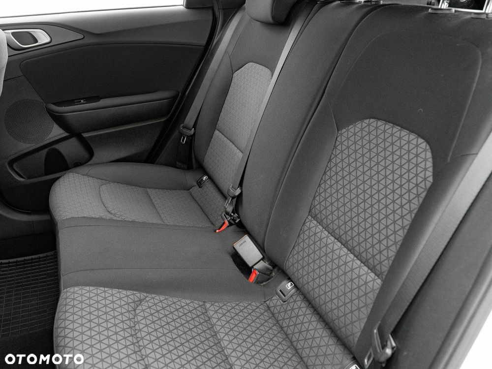 Kia Ceed 1.0 T-GDI S - 25