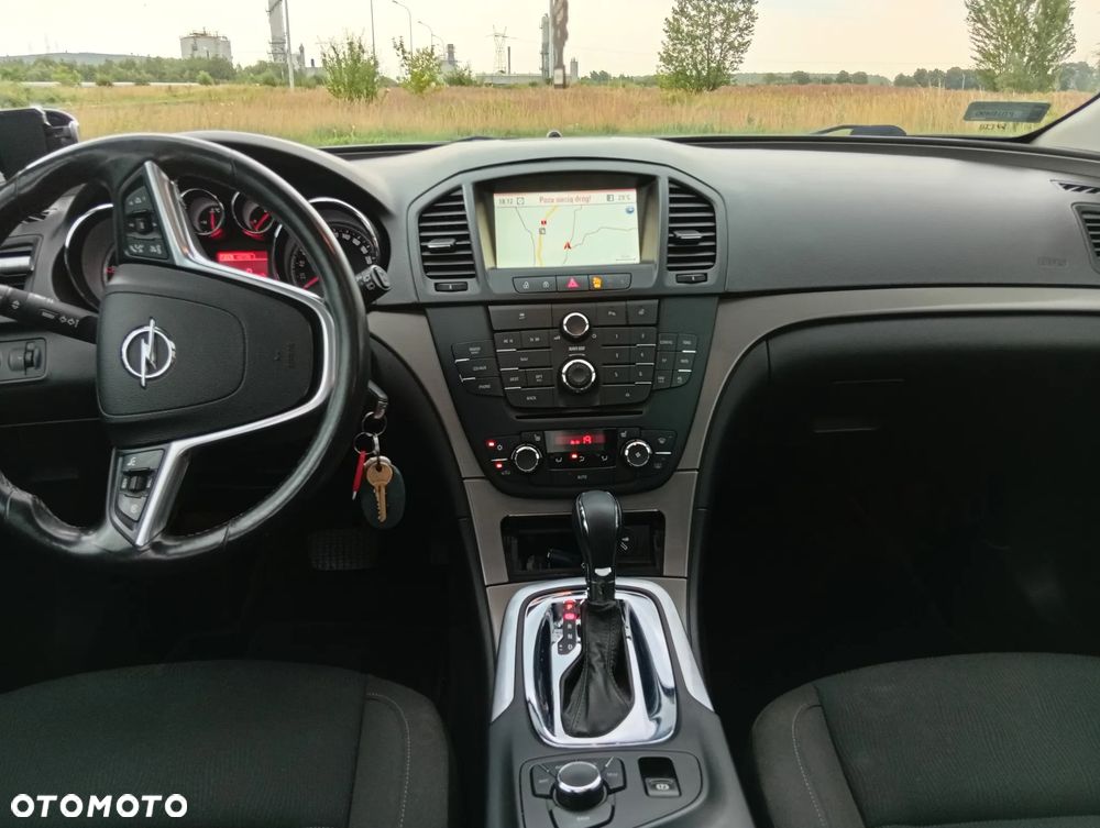 Opel Insignia - 9