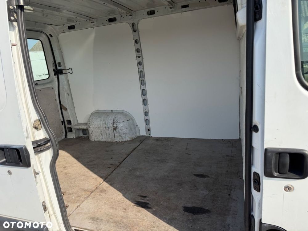 Renault Master - 16