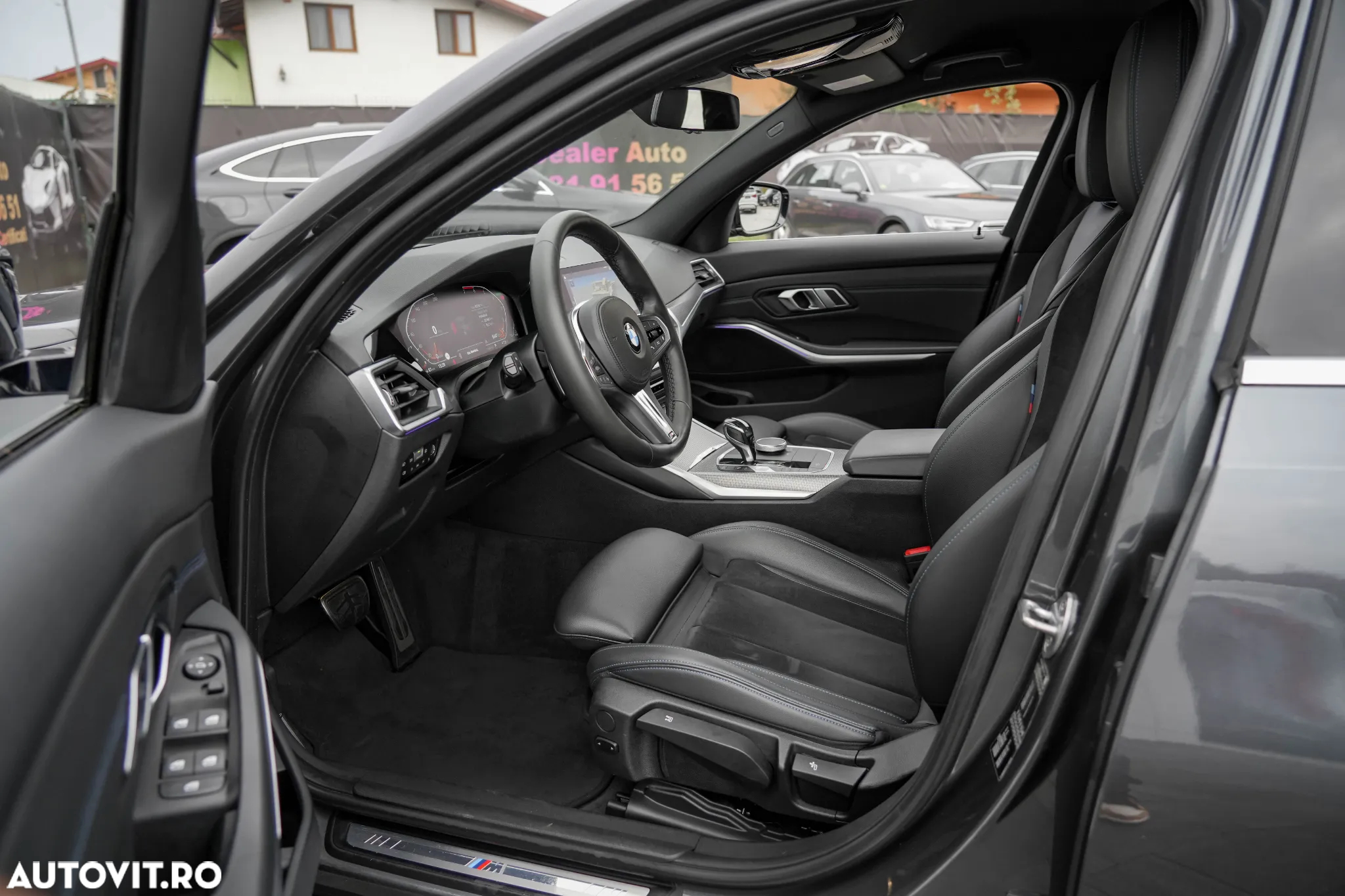 BMW Seria 3 320i Aut. M Sport - 16