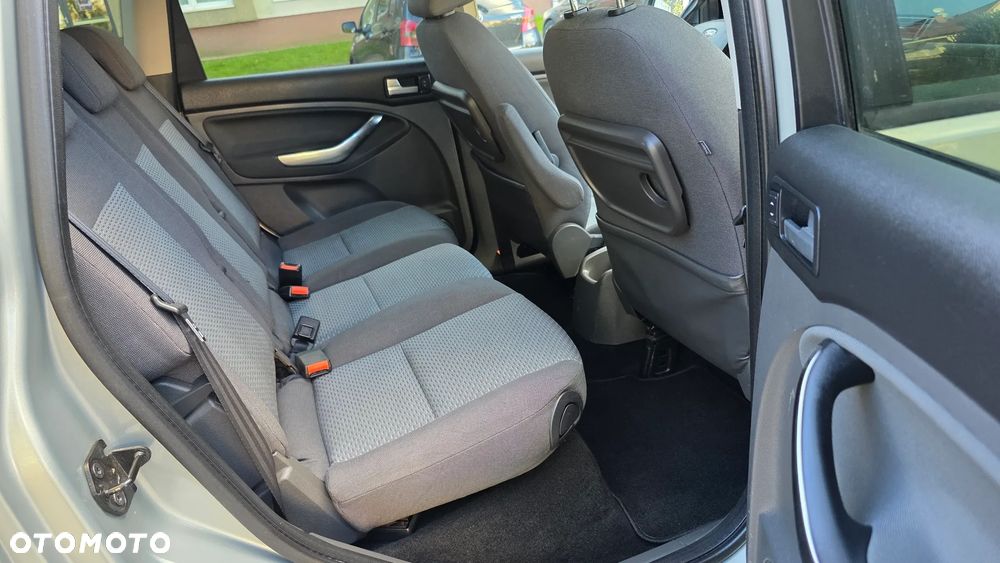 Ford C-MAX - 21