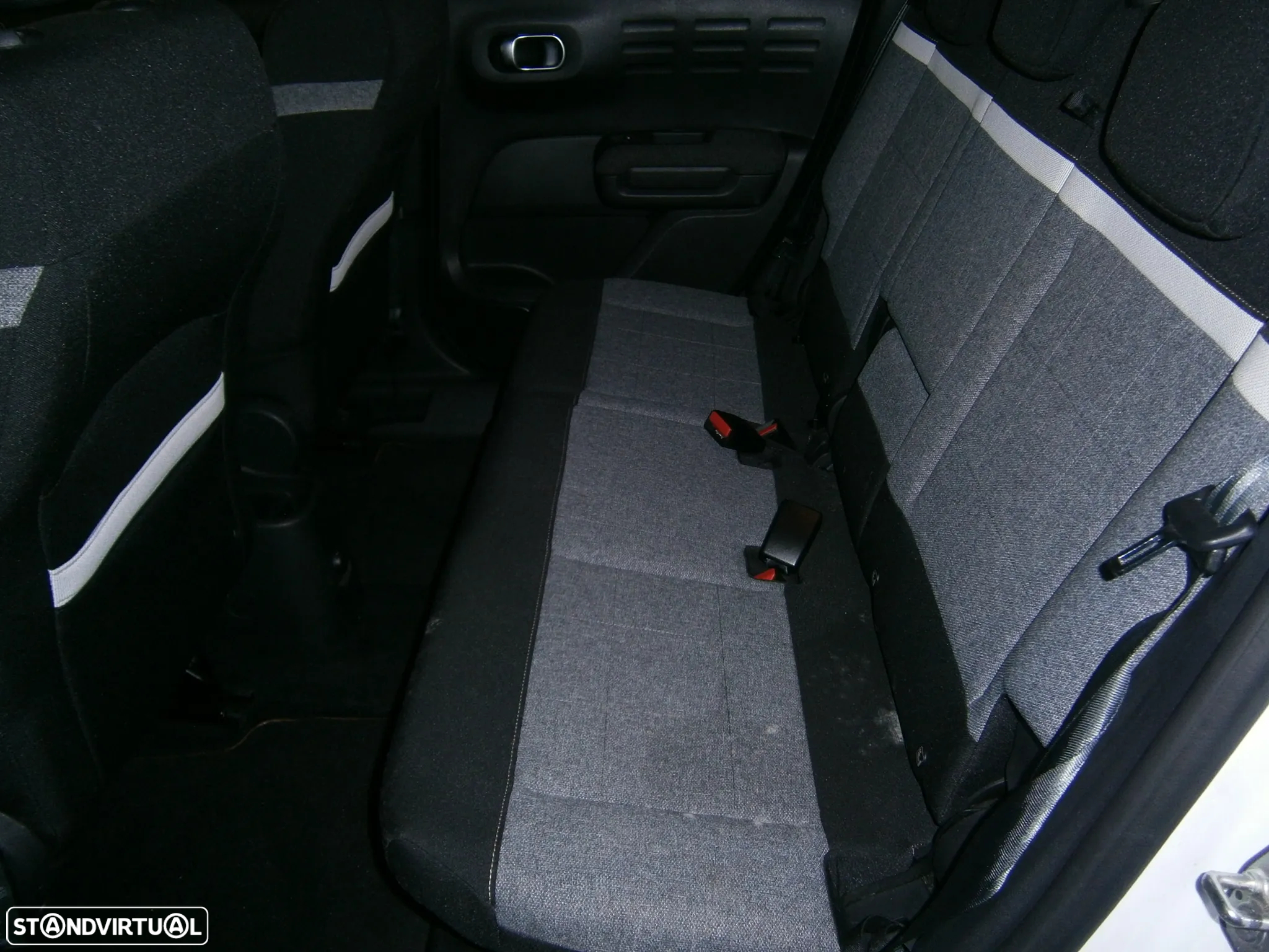 Citroën C3 Aircross 1.2 PureTech Origins - 11