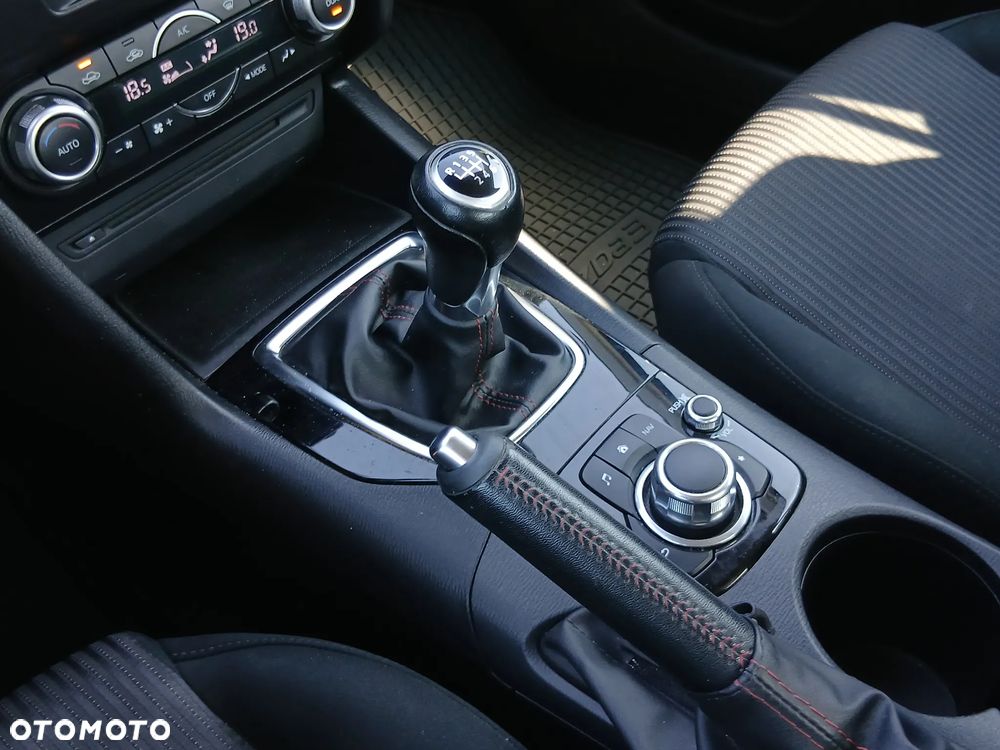 Mazda 3 - 12