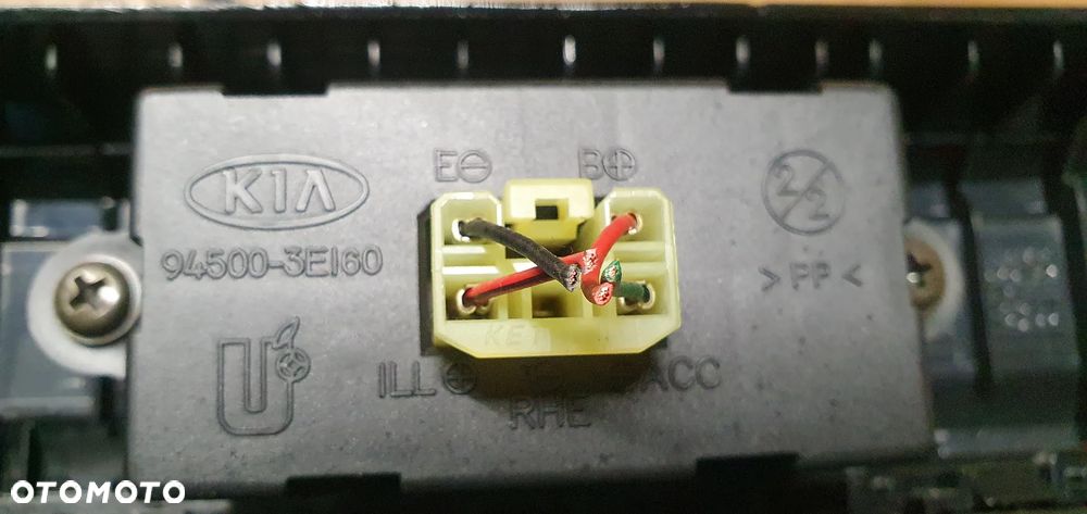 Ramka radia konsoli dekor przełączniki Kia Sorento 94500-3E160 84760-3E100 - 7