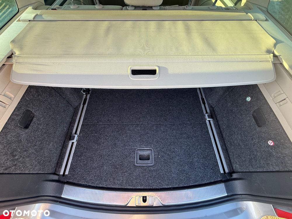 Skoda Superb 2.0 TDI Active - 3