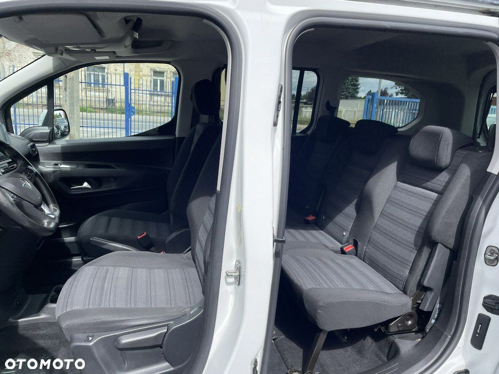 Opel Combo - 26
