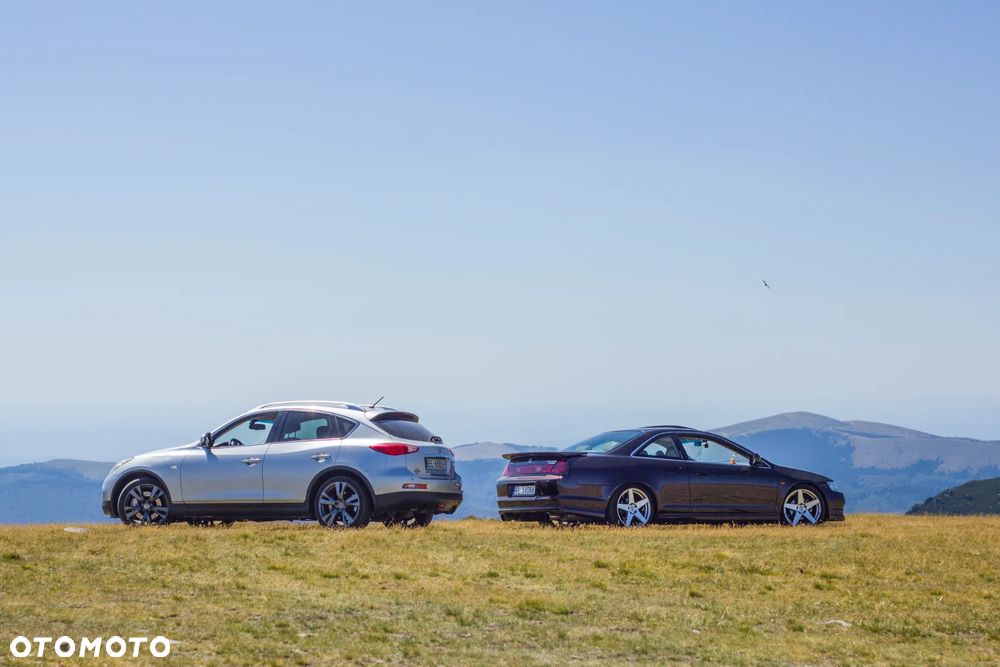 Infiniti EX - 11