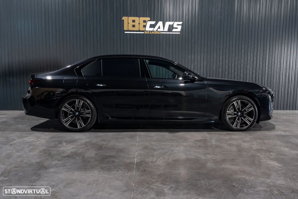 BMW 750 e xDrive - 45