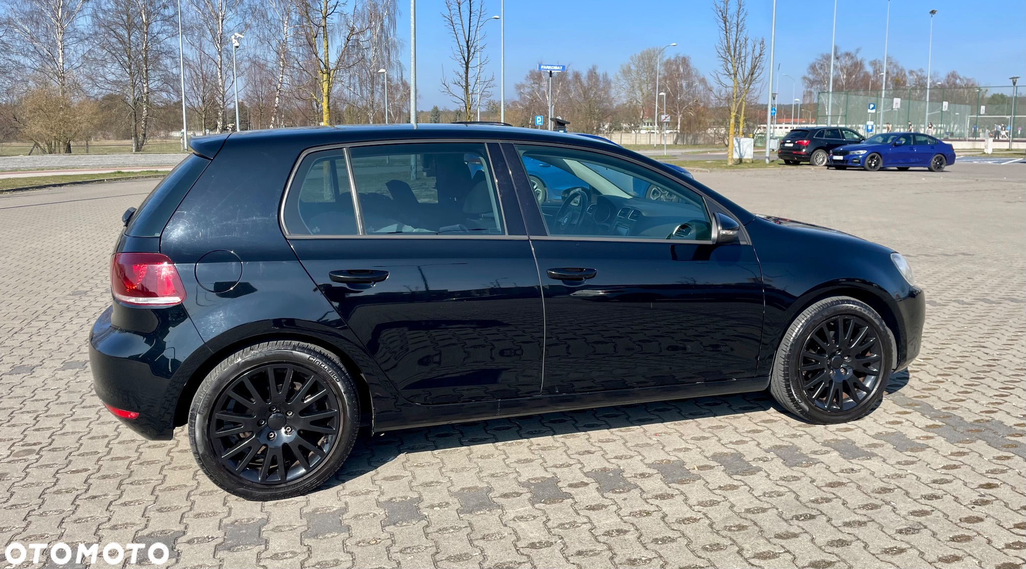 Volkswagen Golf - 6