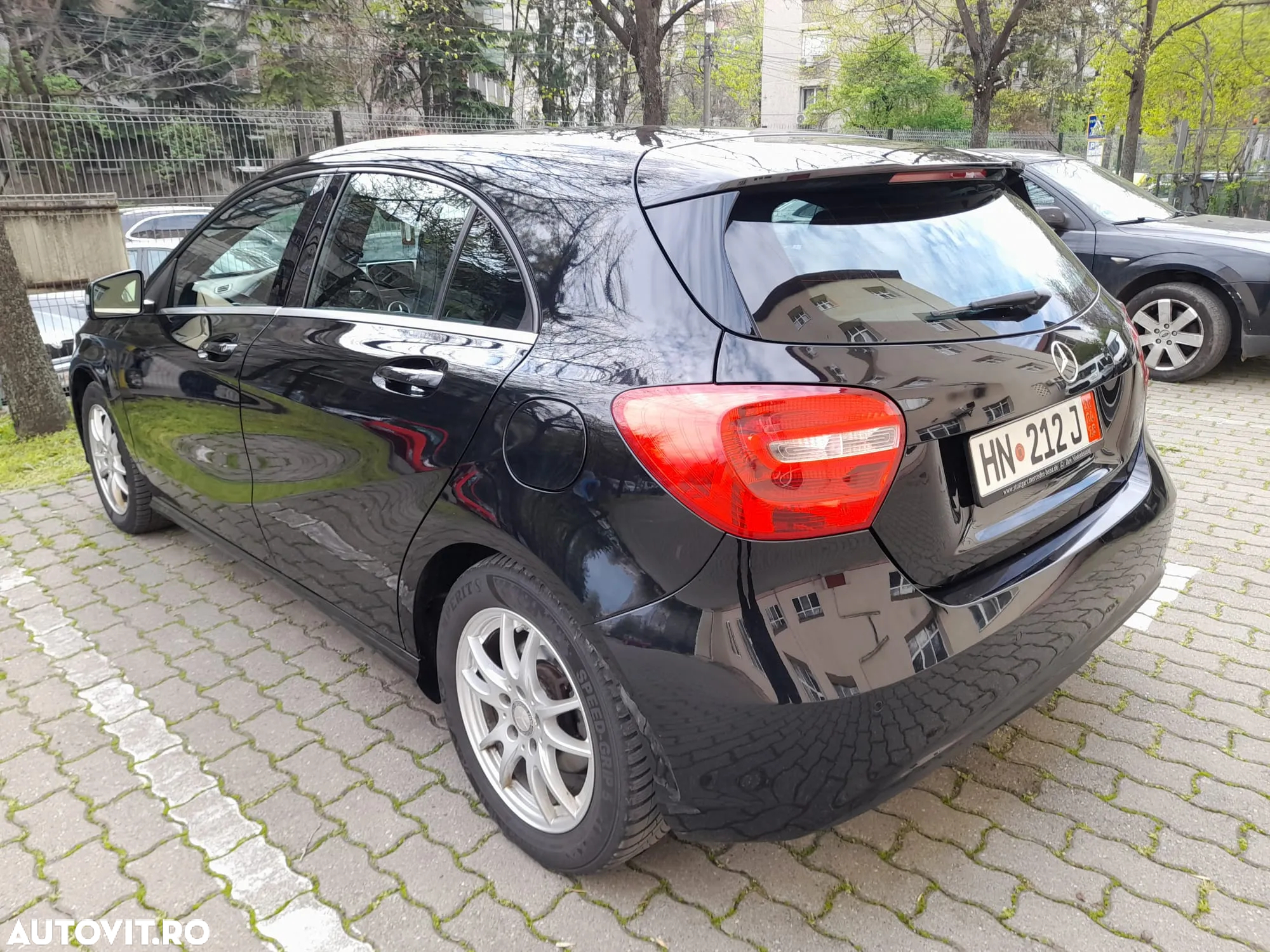 Mercedes-Benz A 180 BlueEFFICIENCY Edition - 5