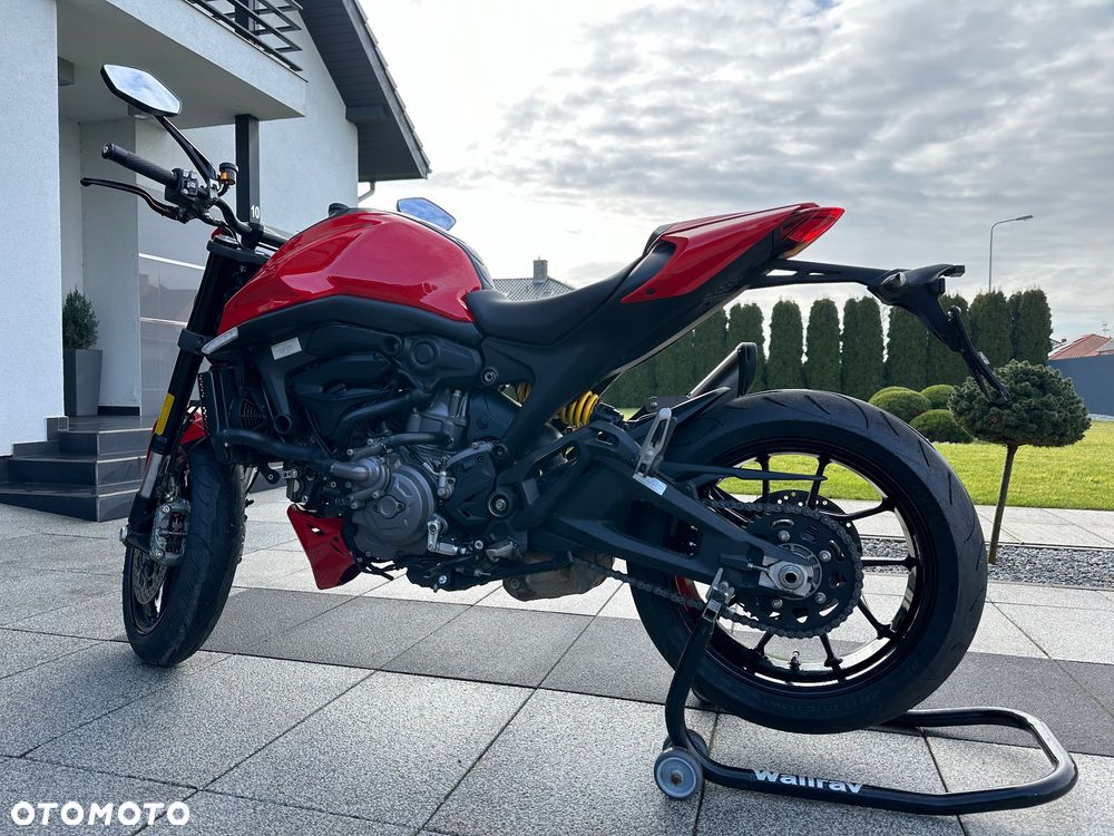 Ducati Monster - 14