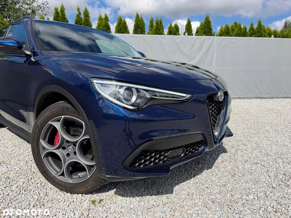 Alfa Romeo Stelvio 2.0 Turbo Estrema Q4 - 4