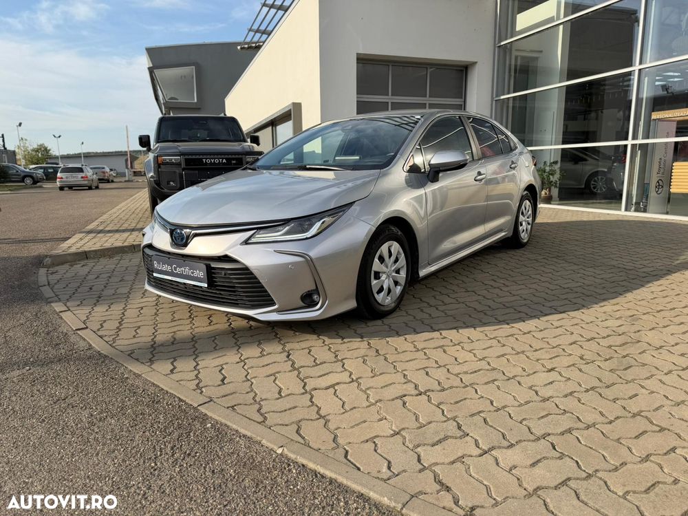 Toyota Corolla 1.8 HSD Dynamic - 3