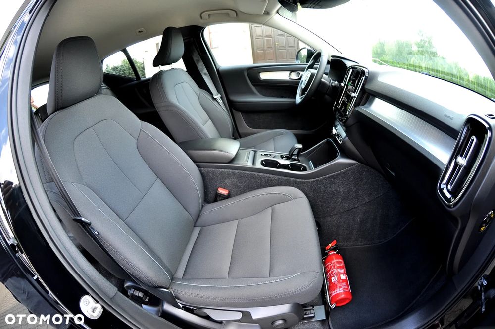 Volvo XC 40 - 22