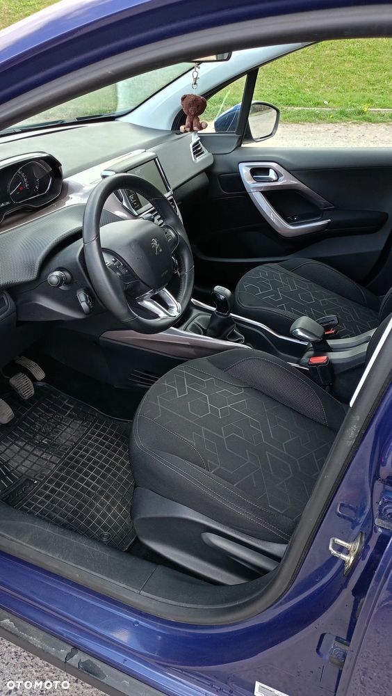 Peugeot 2008 e-HDi FAP 92 STOP & START Active - 6