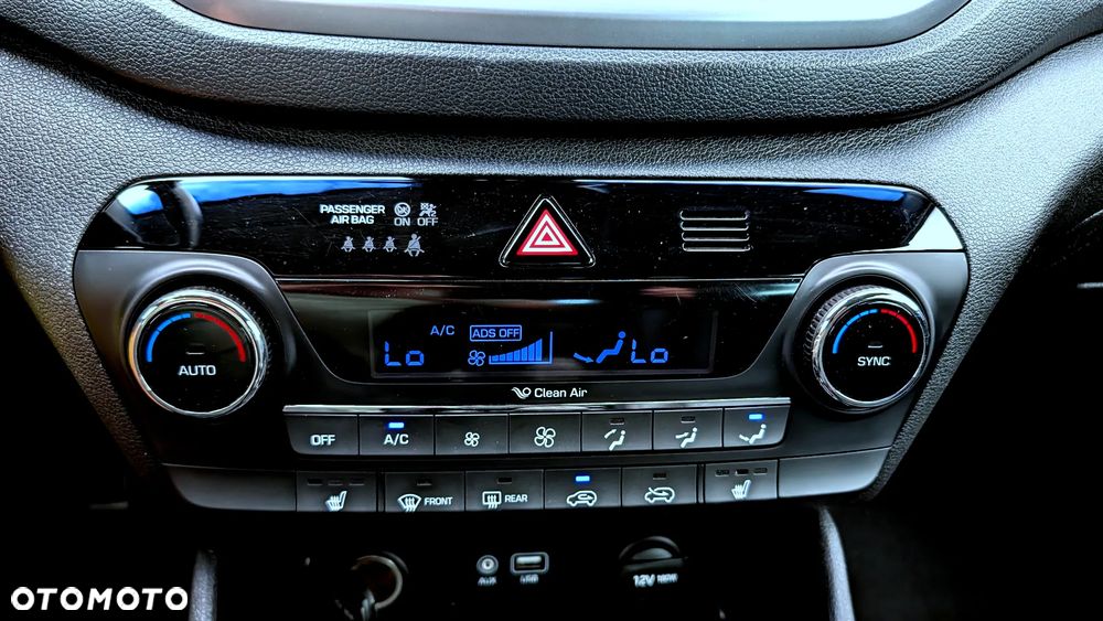 Hyundai Tucson 1.6 GDI BlueDrive GO 2WD - 36