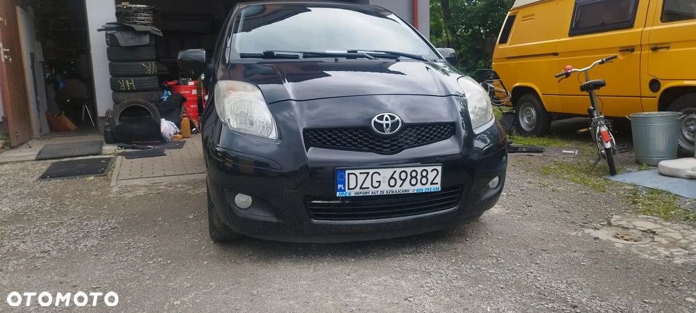 Toyota Yaris 1.33 VVT-i Comfort - 2