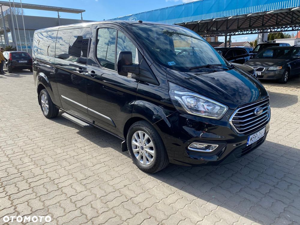 Ford Tourneo Custom 2.0 EcoBlue L2 Titanium - 13