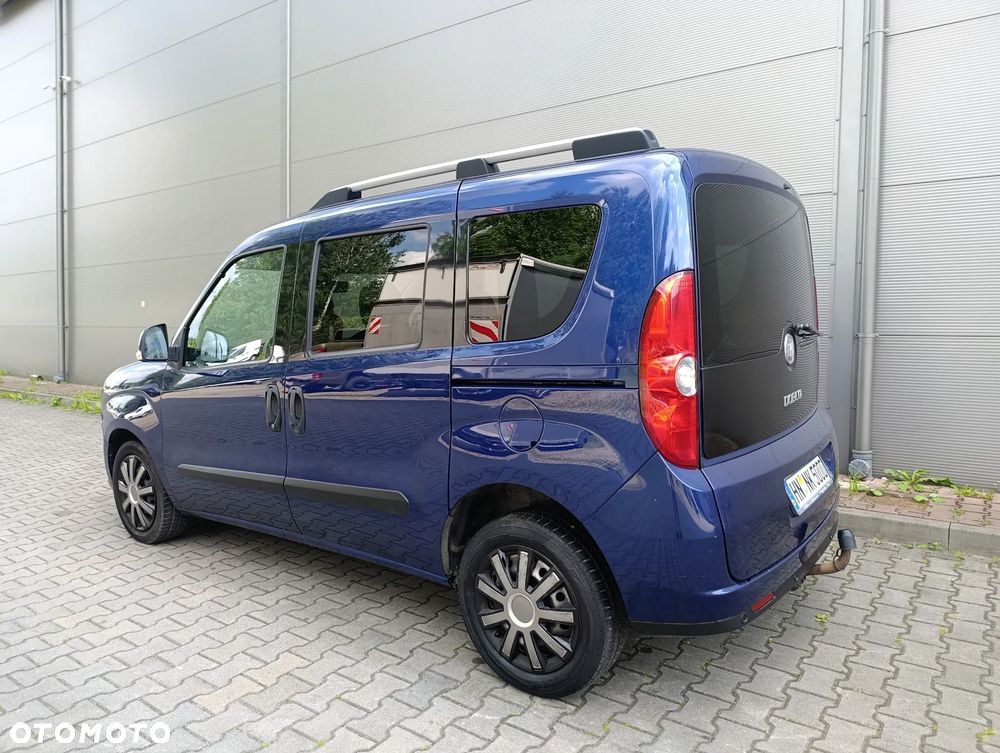 Fiat Doblo 1.4 T-Jet 16V Easy - 19