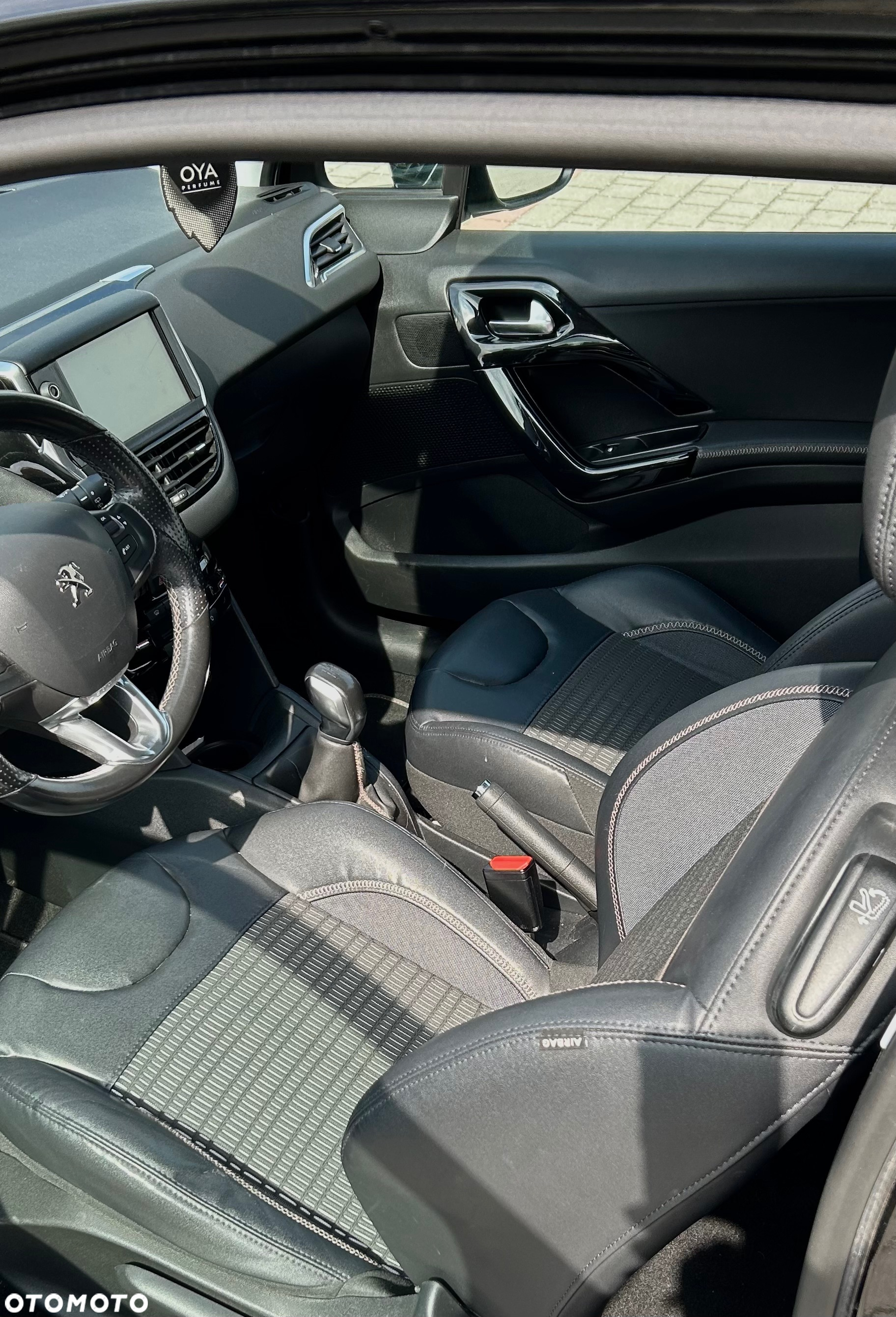 Peugeot 208 1.6 VTi Allure - 10